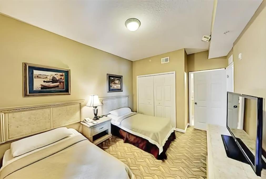 Entire Rental 3-Br Minutes From Disney X8 Hot Tub Apartment 2204 Орландо Екстер'єр фото