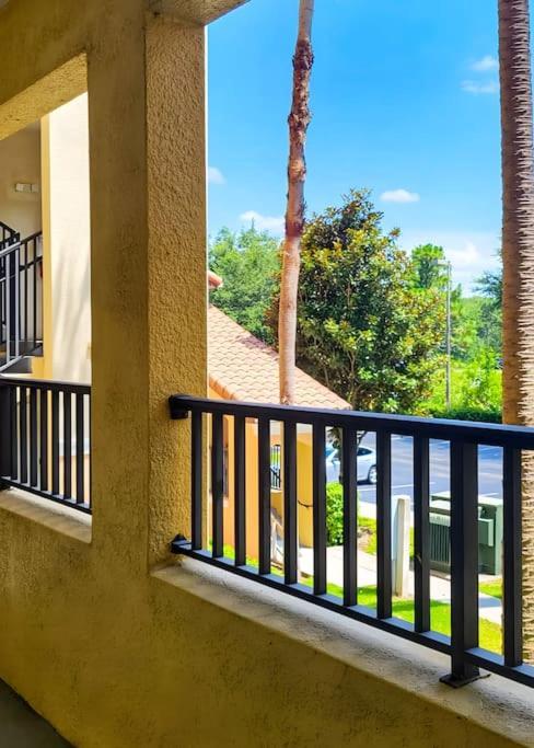 Entire Rental 3-Br Minutes From Disney X8 Hot Tub Apartment 2204 Орландо Екстер'єр фото